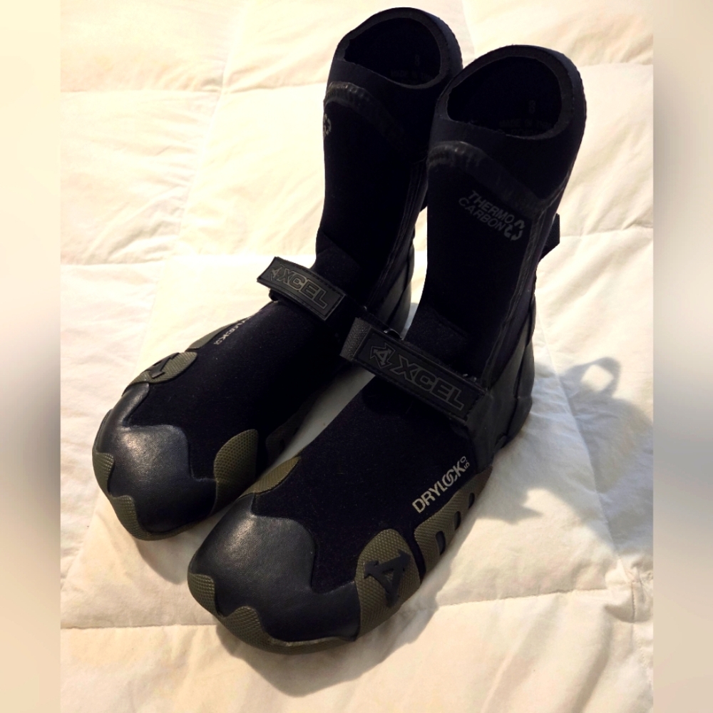 XCEL Black and Gray Drylock Booties Scuba Surfing Surf Snorkel - Size 8
